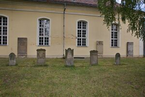 Schmergow-Kirchhof P92A5245 bildgröße ändern.jpg