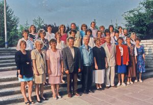 Kollegium 1995-9 resize.jpg