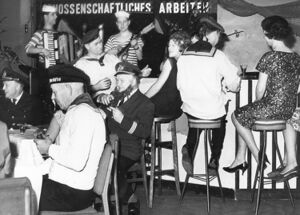 Hafenbar, 1966.jpg