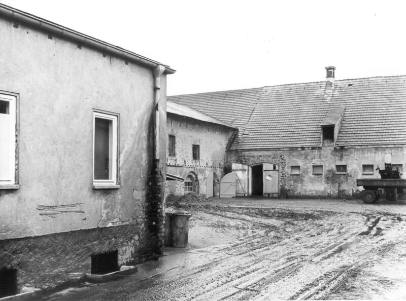 Datei:13 Stallanlage4 Bochower Straße,1970.jpg
