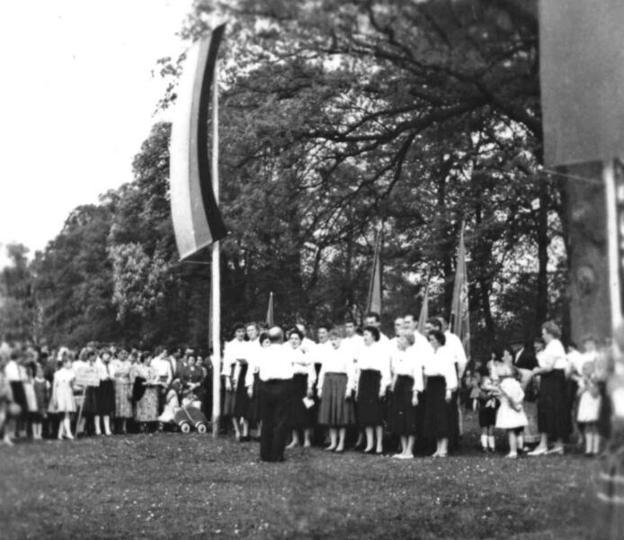 Datei:1959 Mai-Festwiese Parkkoppel, Bild19.jpg