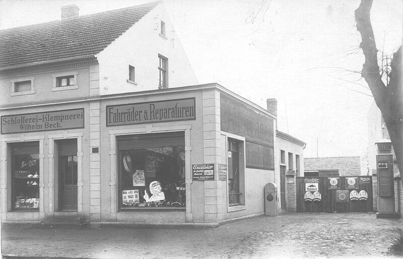 Datei:Bahnhofstraße Laden W. Beck 1929.jpg