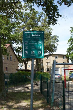 Spielplatz P92A8133 bildgröße ändern.jpg