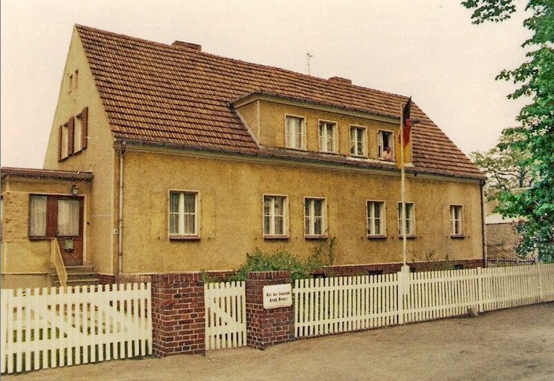 Datei:Potsdamer Straße 4+5, Gemeindebüro,bea.jpg