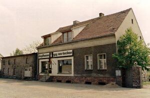 Laden-Zierpflanze-1975 006.jpg