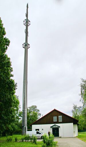 Telekom-Funkturm 7305 bildgröße ändern.JPG