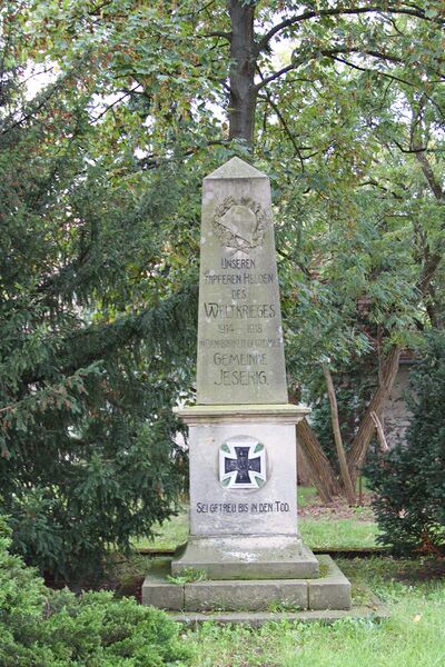 Datei:Kriegerdenkmal 1696 bildgröße ändern.jpg
